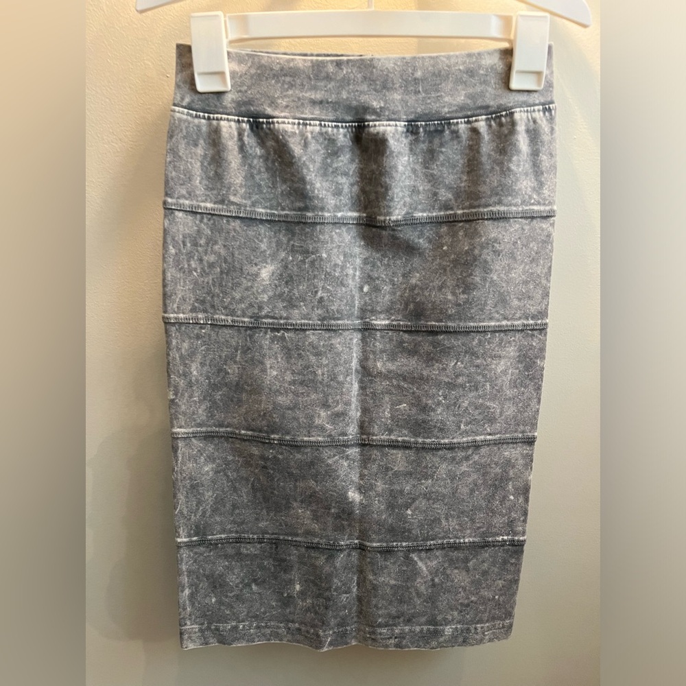 Hard Tail Washed Gray Pencil Skirt NEW With Out Tag old pcs